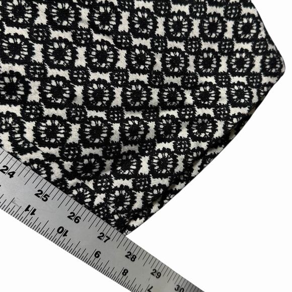 Lane Bryant Tapered Pants Womens Plus Sz 24 Black White Jacquard Stretch - Picture 7 of 10